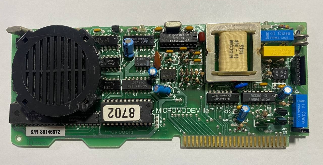 ✅  ⌘ Apple II Computer ,  Hayes Micromodem IIe Modem , Tested Working
