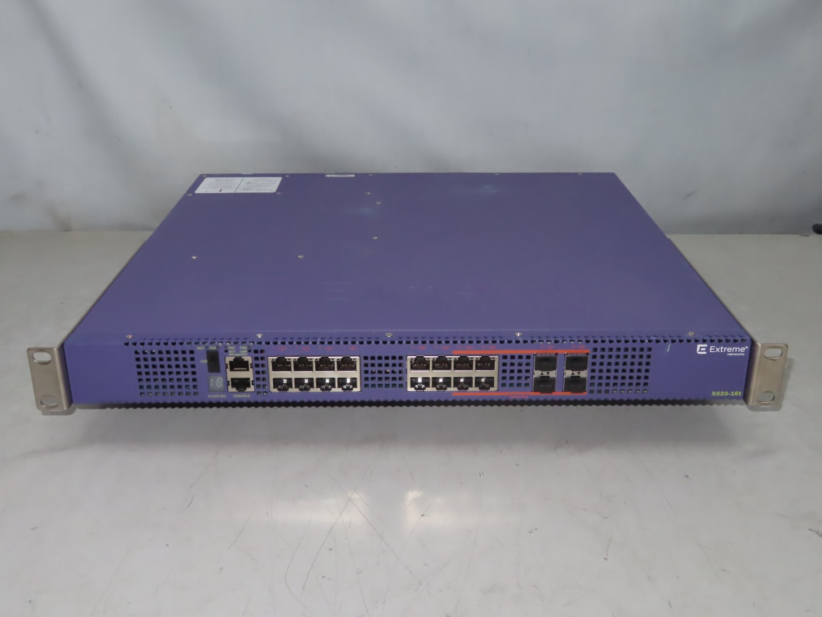 Extreme Networks 16-Port 10Gb Switch X620-16T w/ DC PS PSSW301201A 800519-00-07