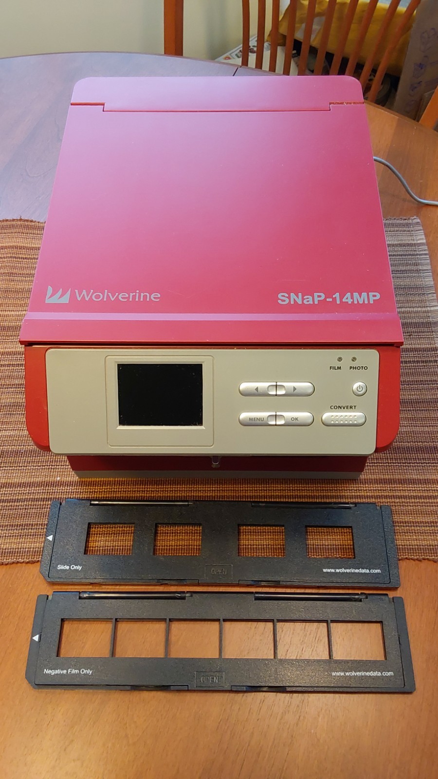 Wolverine SNaP-14MP Digital Converter for Photos, Slides, and Negatives, MINT