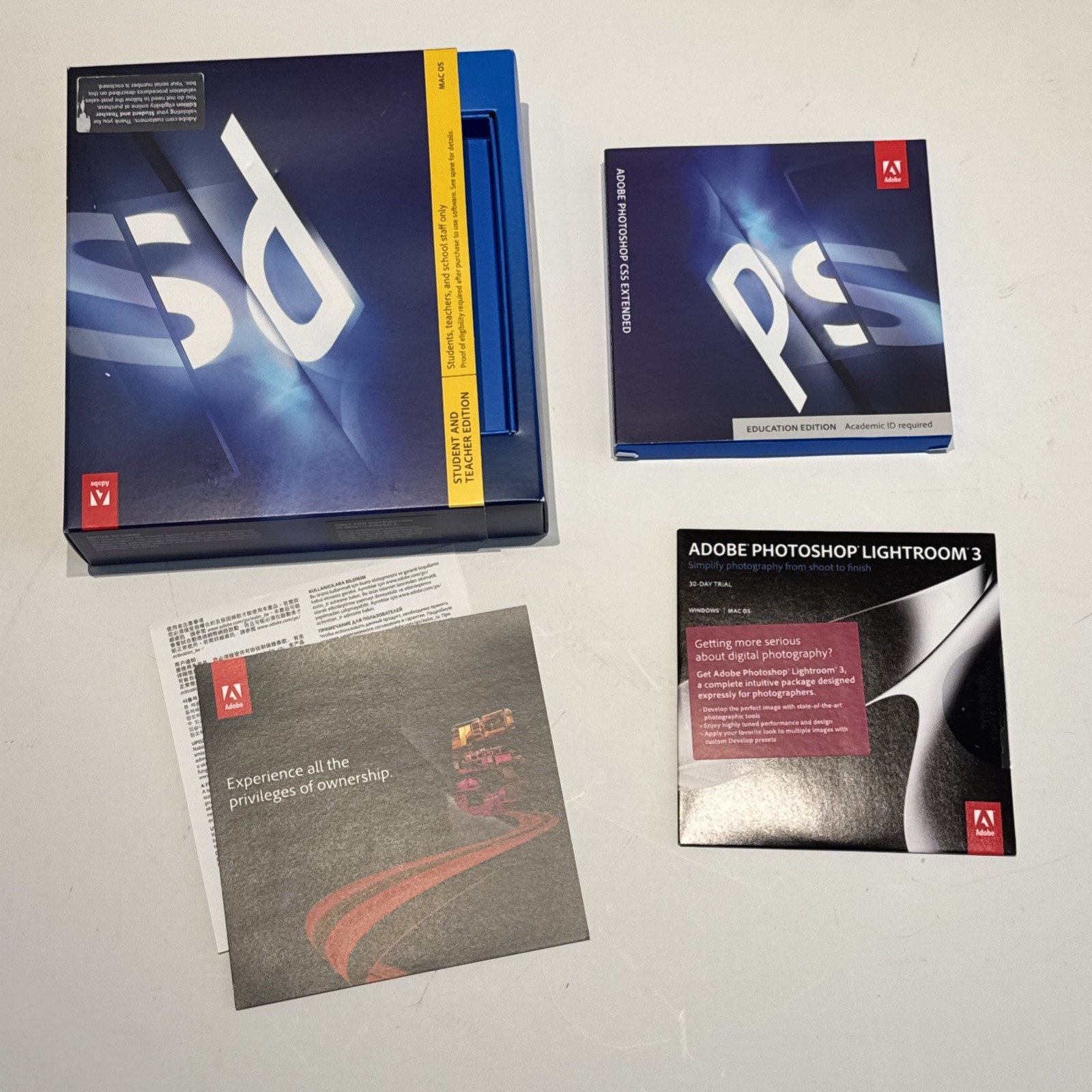 Adobe Photoshop CS5 Extended Lightroom 3 Mac DVD CIB Serial Education Edition