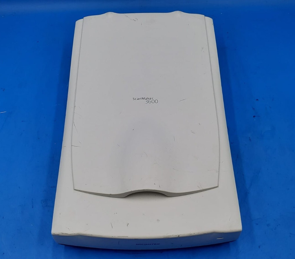 Microtek ScanMaker 3600 Flatbed Scanner With Power Cord MRS-1200G6U