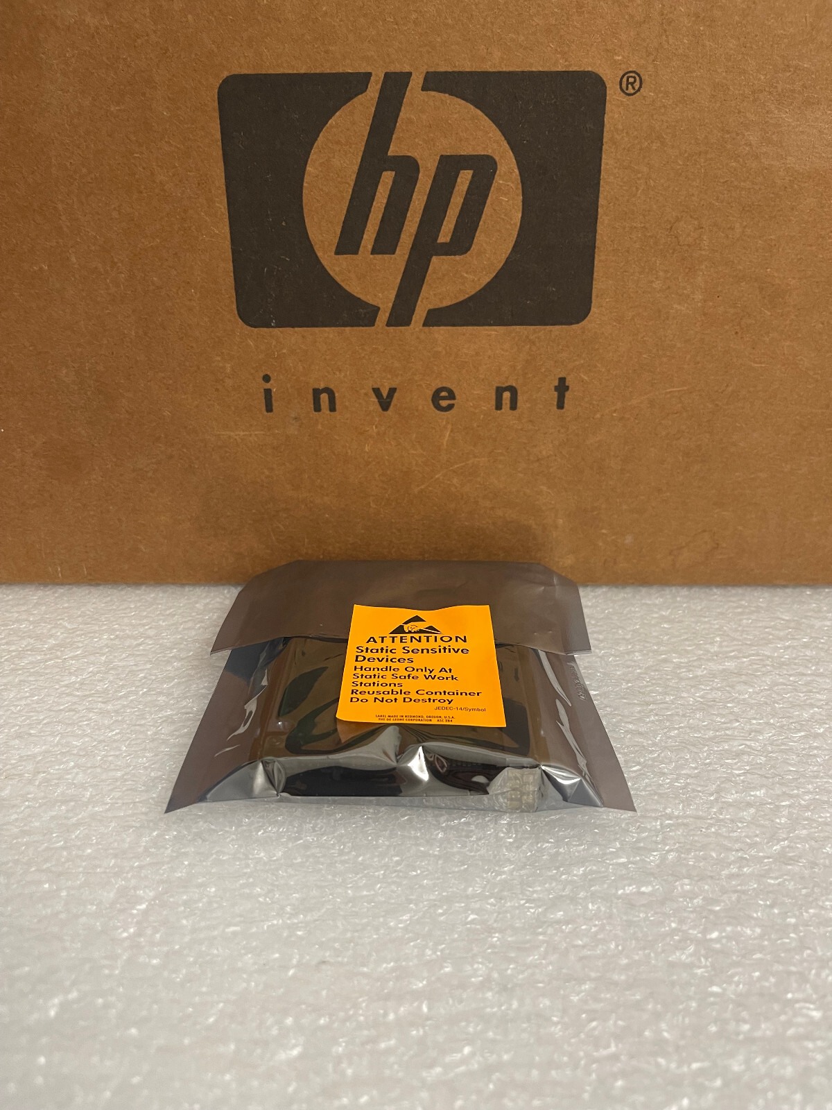 HPE 768788-004 1.2TB 12G 10K RPM SFF 2.5" SAS SC HARD DRIVE EG1200JEHMC 0B31245