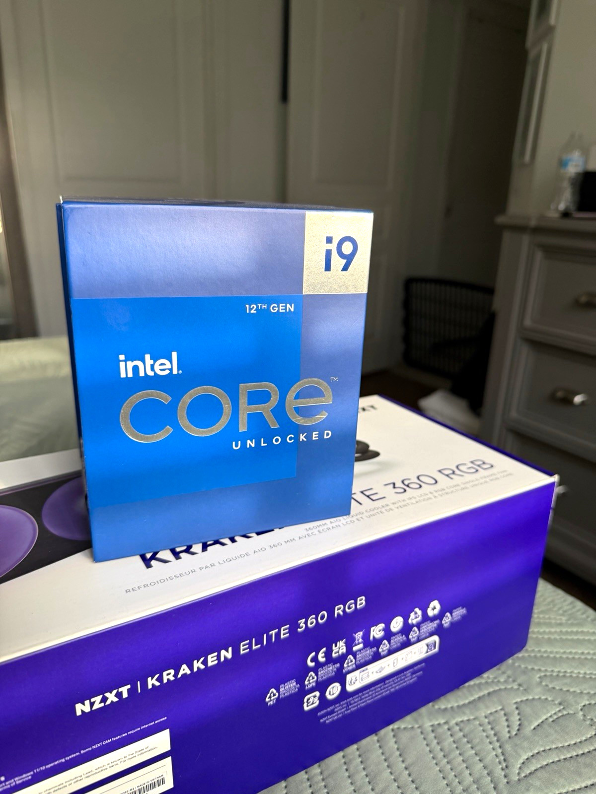 Intel Core i9-12900K 12th Gen 16-Core Up to 5.2GHz LGA1700 BX8071512900K