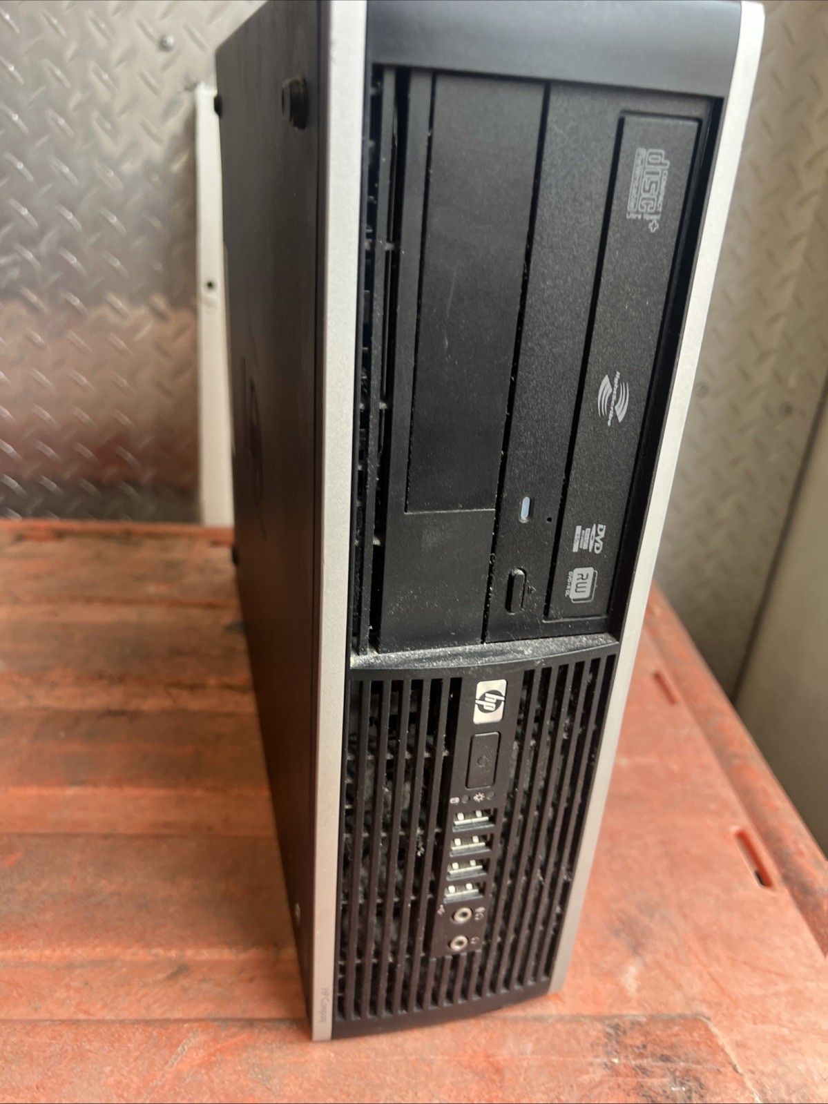 HP Desktop With I2