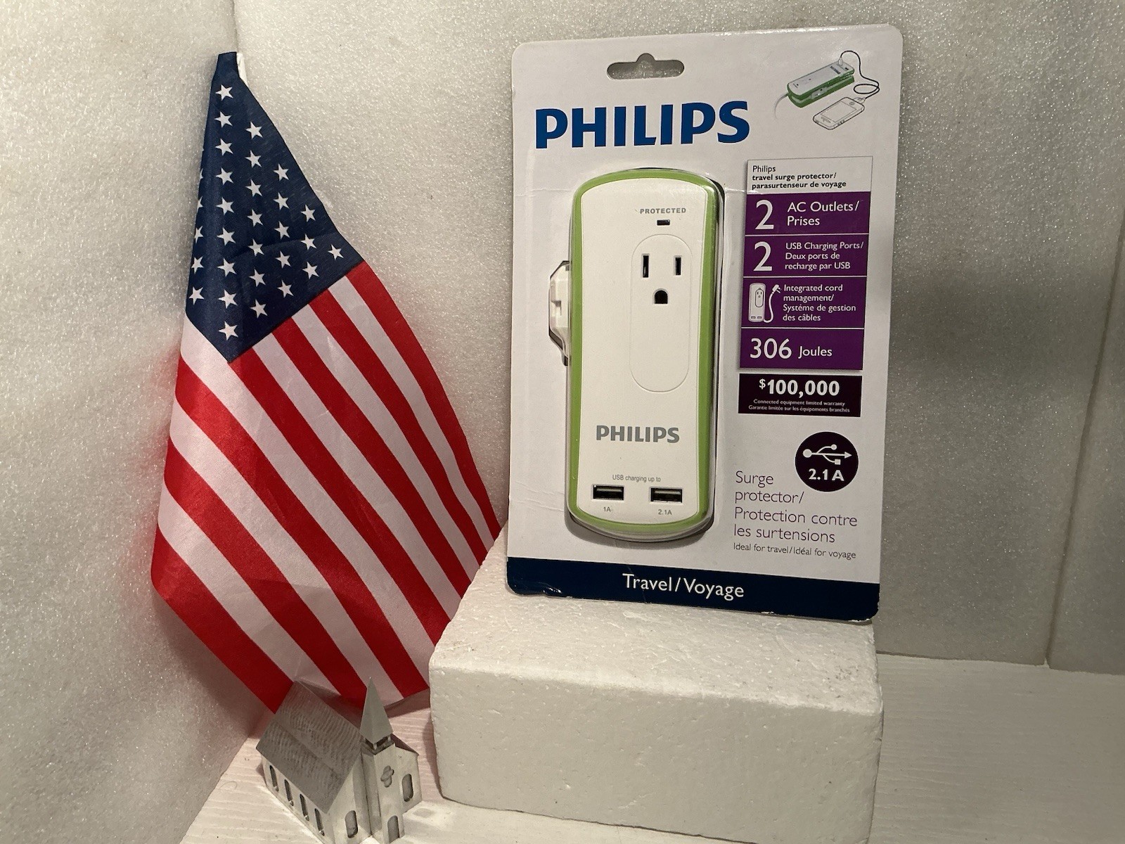Philips Travel Surge Protector, 2 AC Outlets, 2 USB Charging Ports, 2.1 A