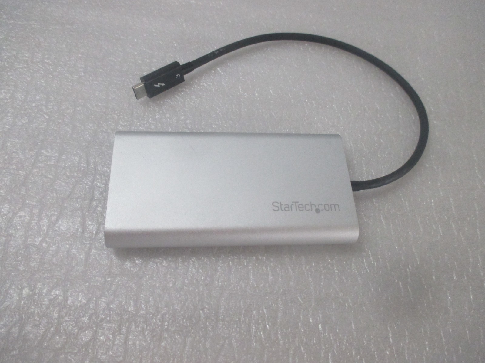 StarTech.com Thunderbolt 3  to Dual HDMI Adapter for Mac and Windows 4K 60Hz
