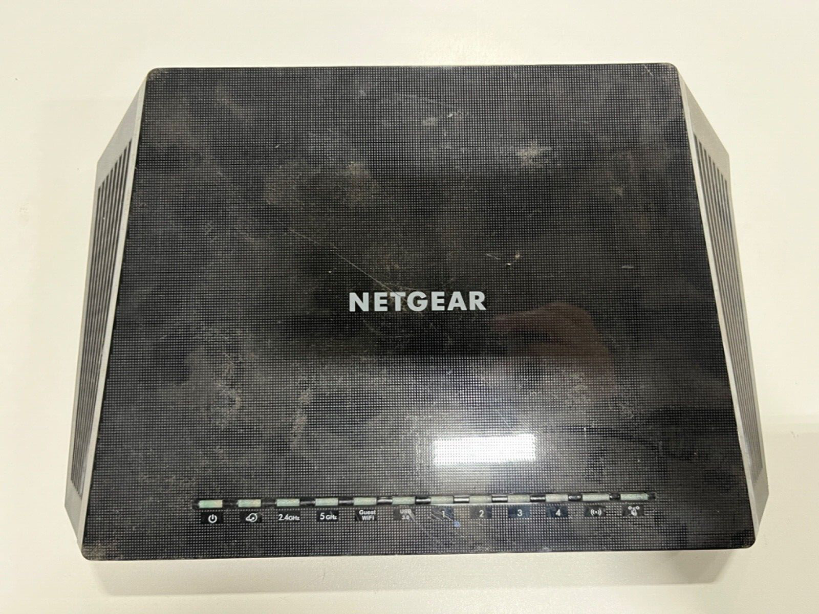 NETGEAR Nighthawk R7350 2400 Mbps 4-Port Wireless Router (R7350100NAS)