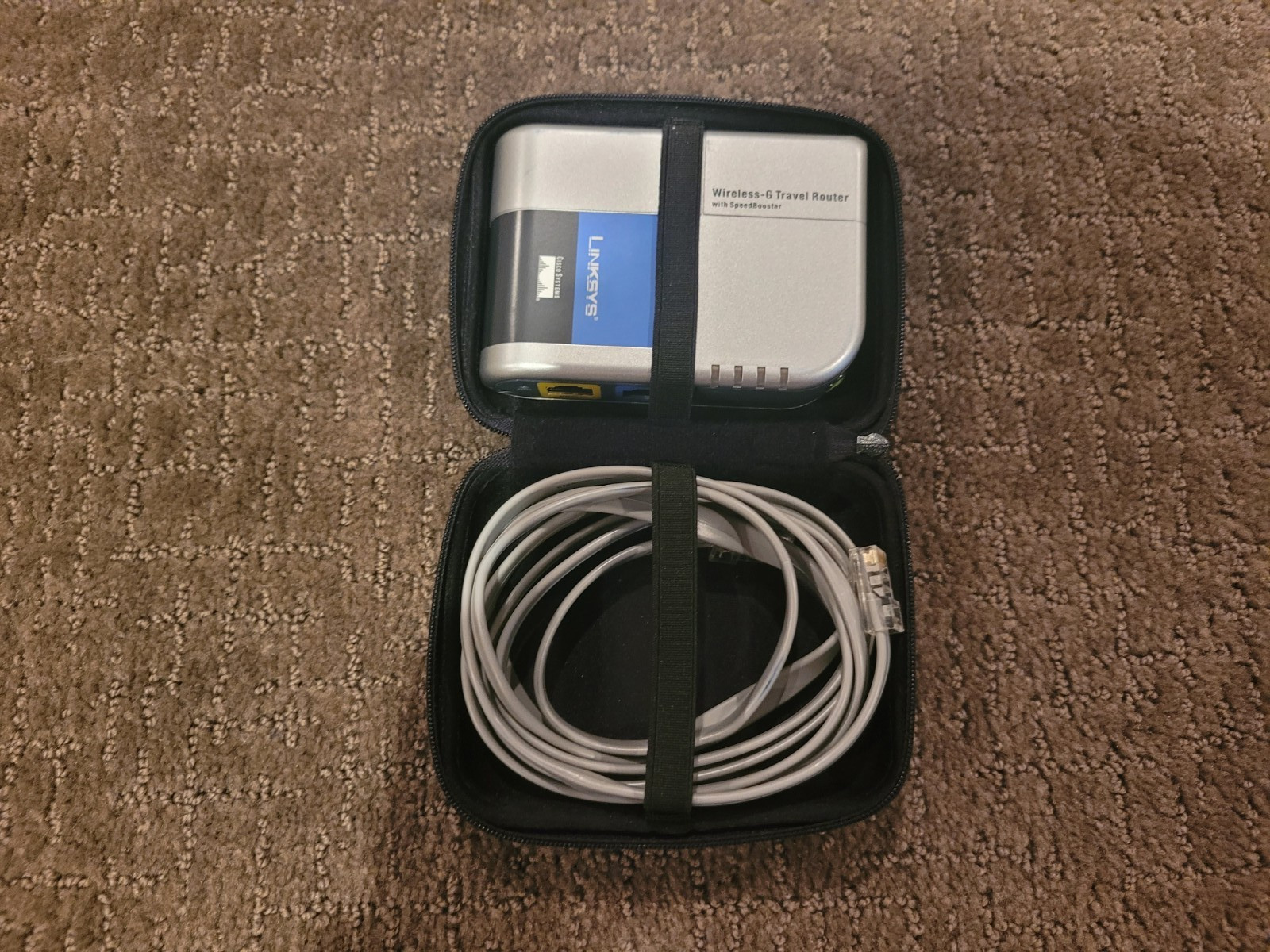 Linksys Wireless-G Travel Router With Speedbooster WTR54GS