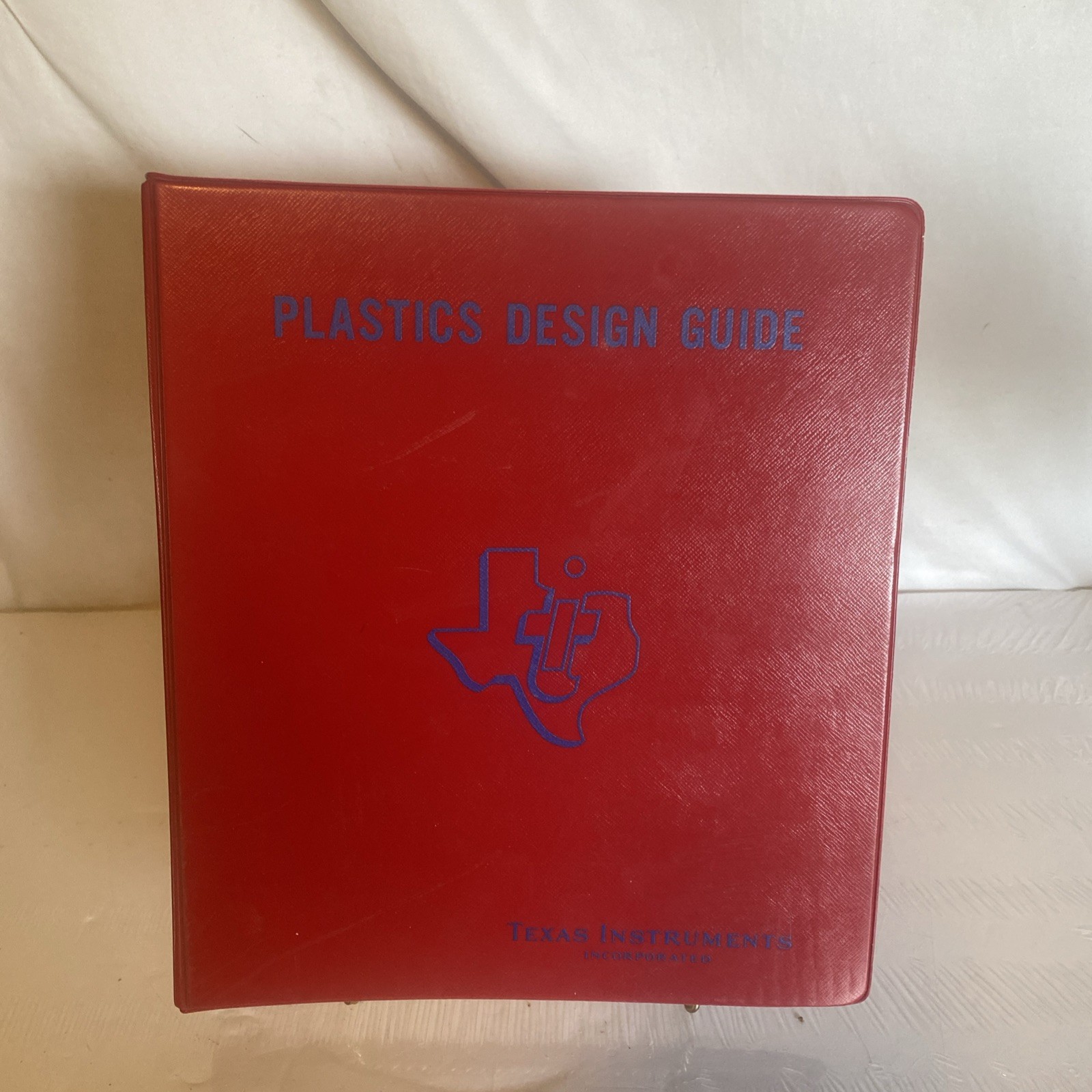 Texas Instruments Inc, Plastic Design Guide, 4/1/1974 ~ Manual