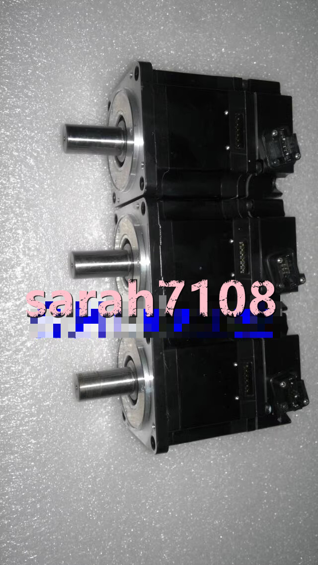 1PC USED Yaskawa Servo Motor SGMJV-02ADL21 Fast FedEx or DHL