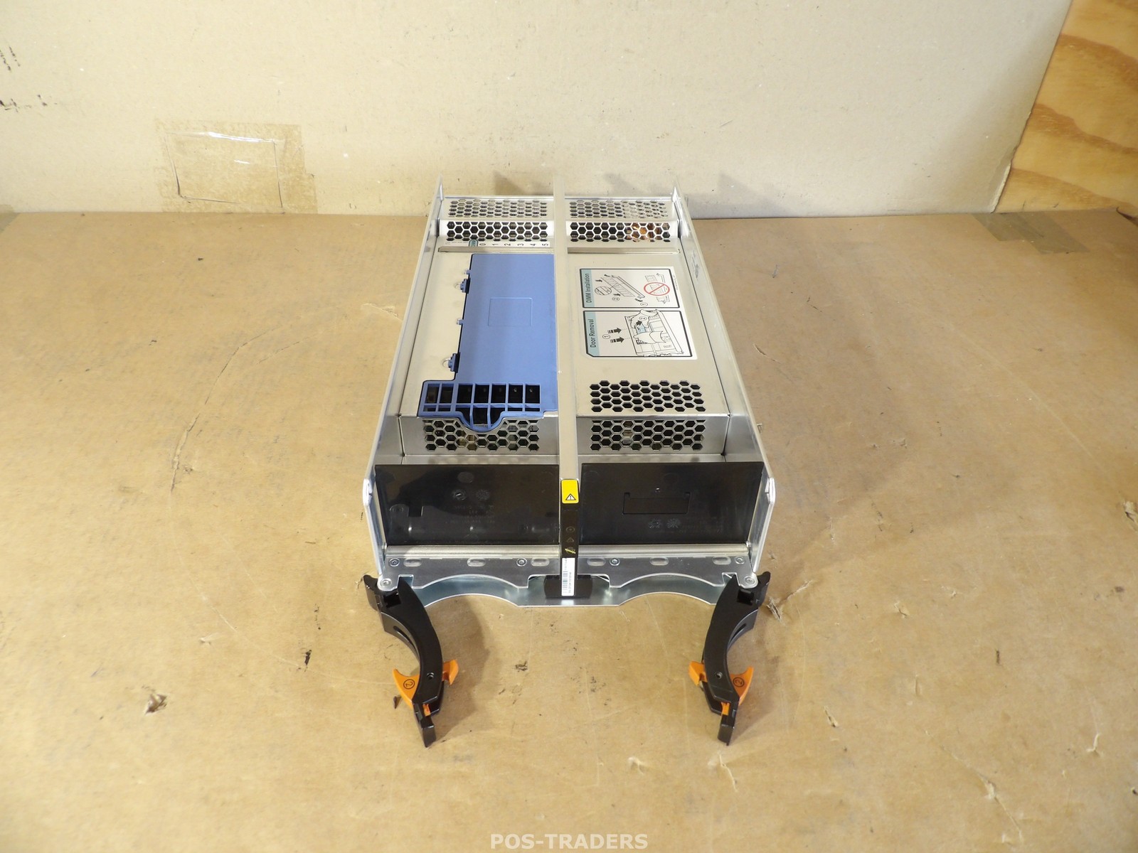 EMC Storage Processor Data Module 110-113-436B-01 - INCL 6X 4GB 100-562-866