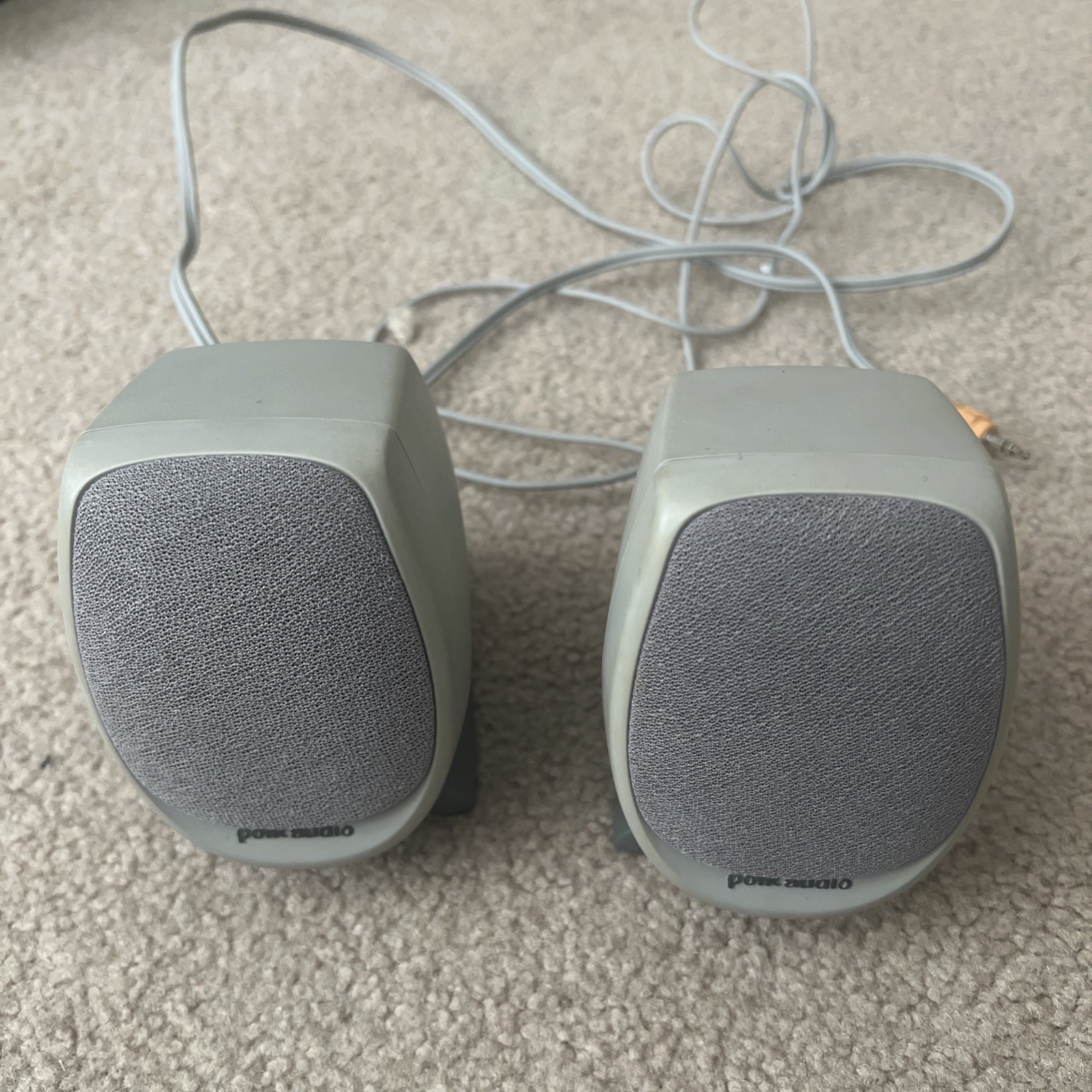 Polk Audio Computer Speakers 🎵 Hips Wired Gray Color ✅