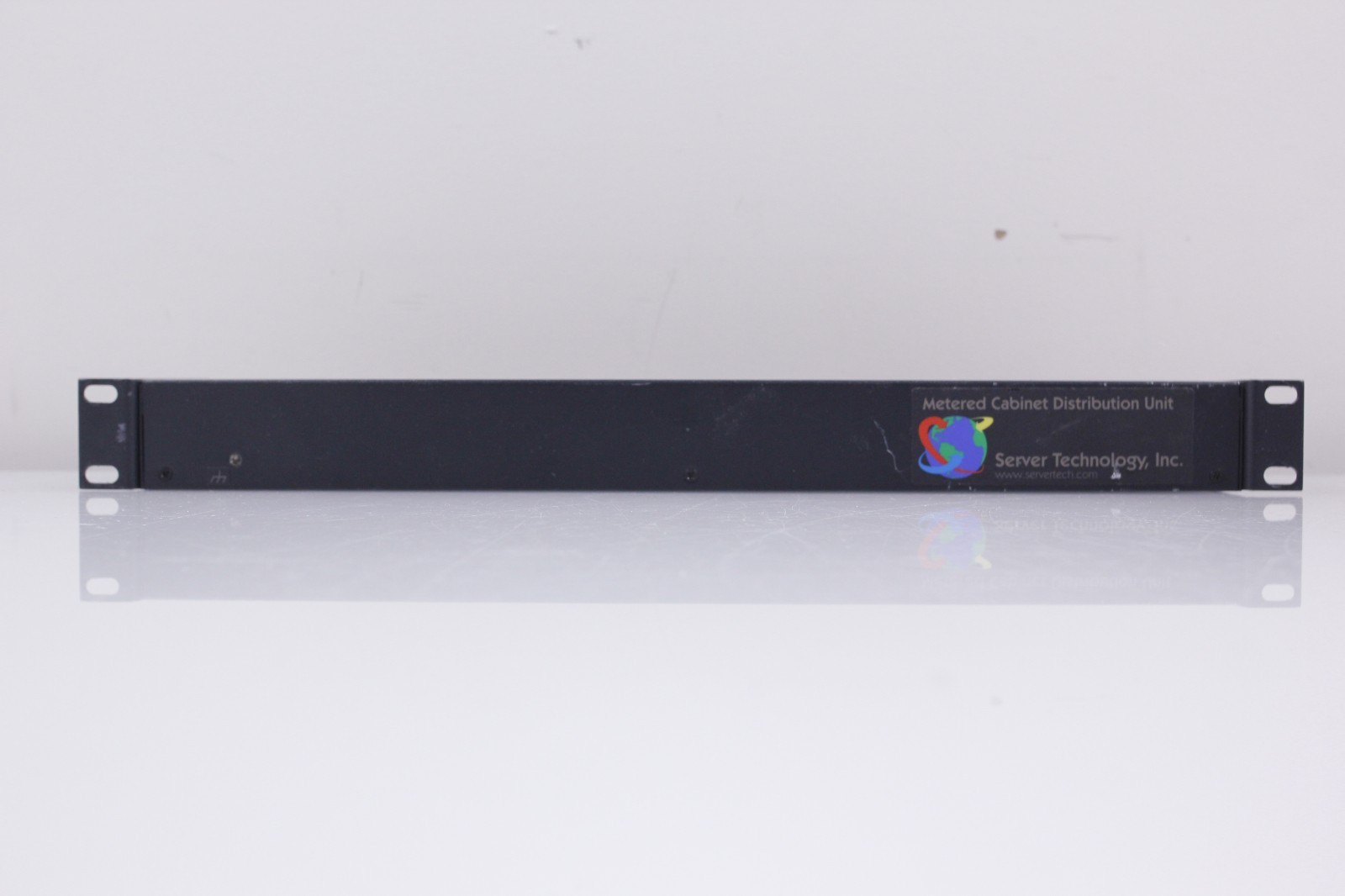Server Technology C-12H2-C20M Sentry Metered Cabinet Distribution Unit 12 Outlet