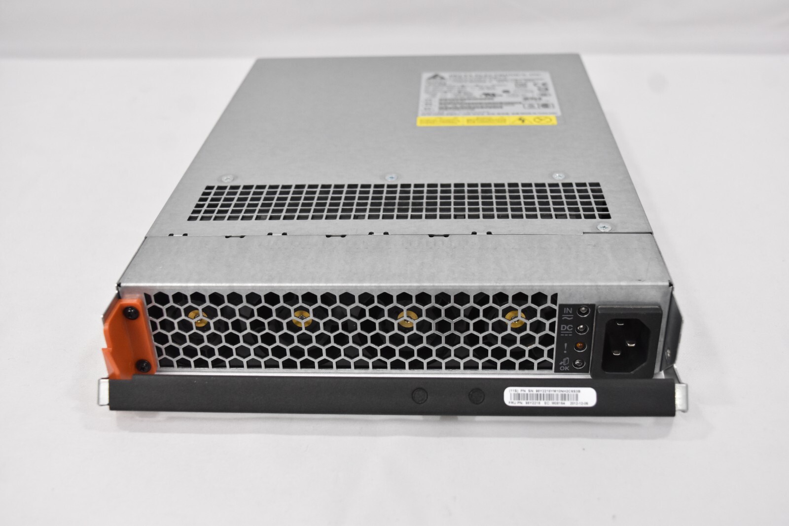 IBM Storwize V3700 V5000 800W Power Supply Module 98Y2218 TDPS-800BB