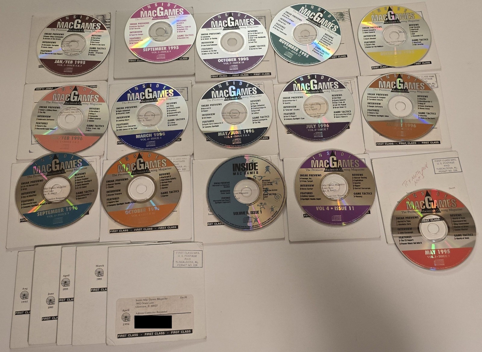 Lot of 20 vintage Inside Mac Games Magazine Macintosh CDs 1995 - 1996