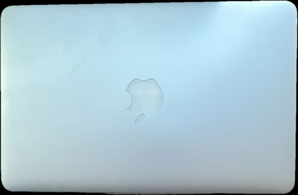 Apple MacBook Air 11"  2014 Core i5 1.4GHz - 4GB RAM 128GB SSD 