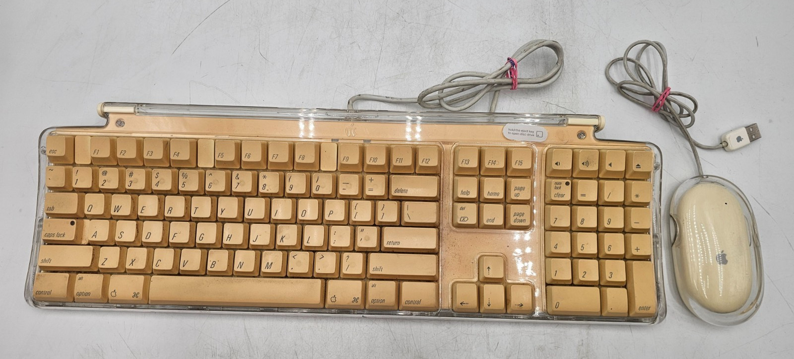 Apple Pro Keyboard M7803/Apple Pro Mouse M5769 Vintage Combo 2002