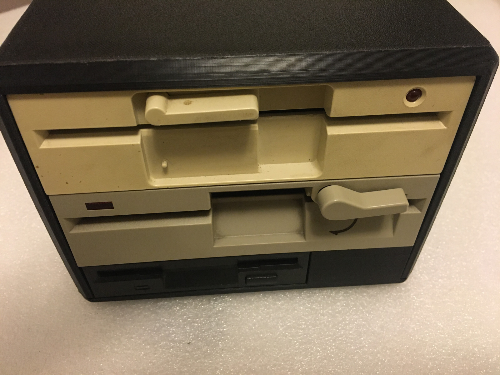 Case for Greaseweazle 4.1 + 3.5" + two 5.25" floppy drives