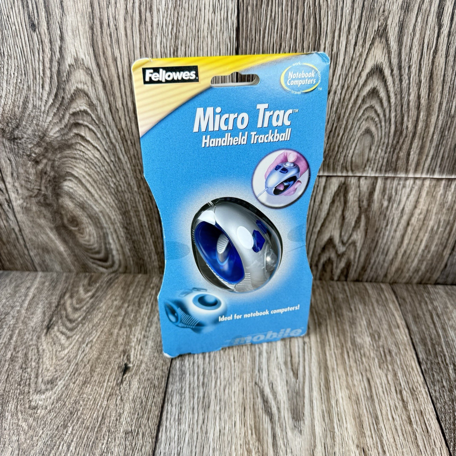 Fellowes Micro Trac 3-button Handheld #99928
