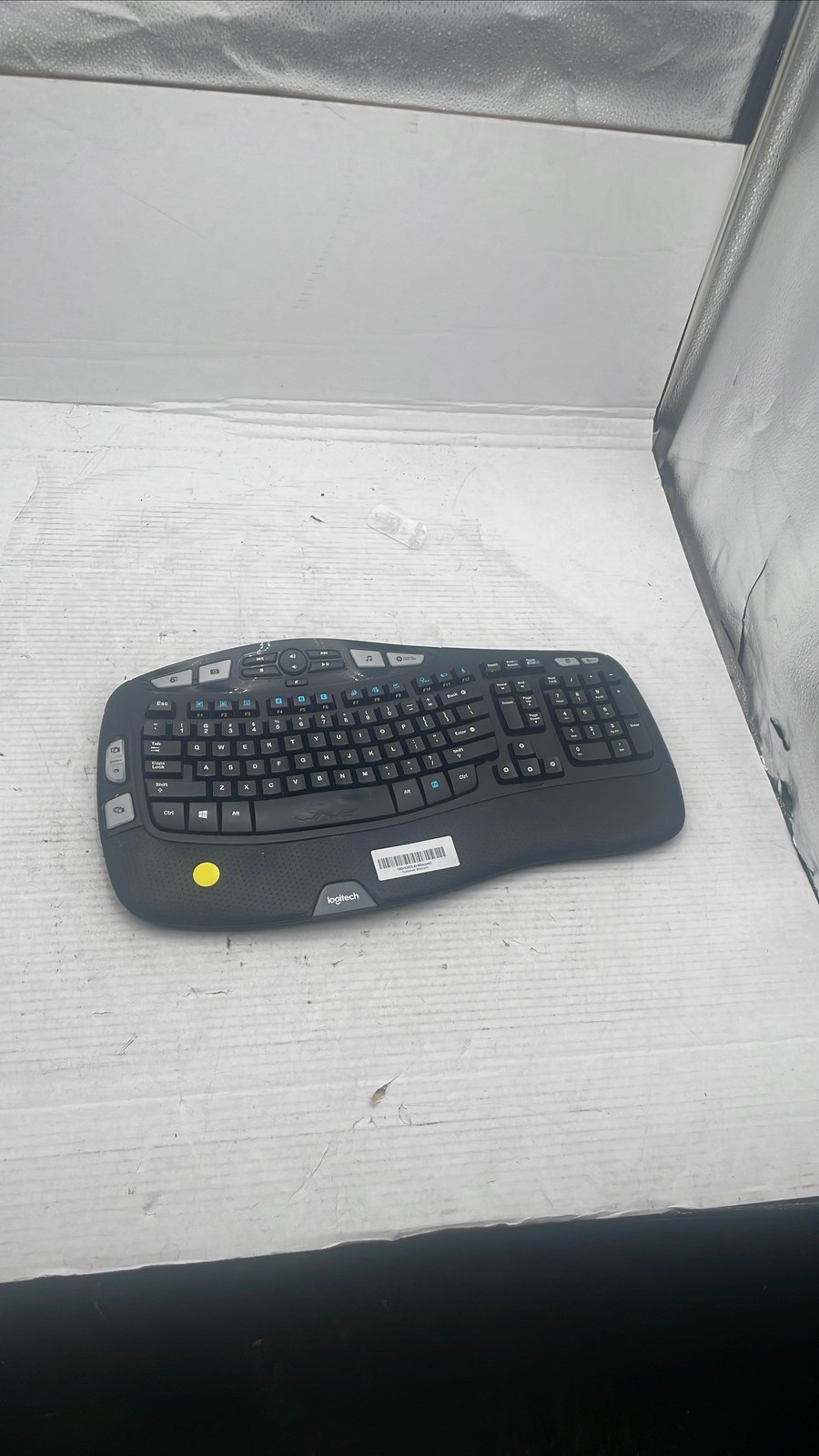 Logitech K350 Wireless Ergonomic Keyboard Y-R0053 Wave Full Size Black