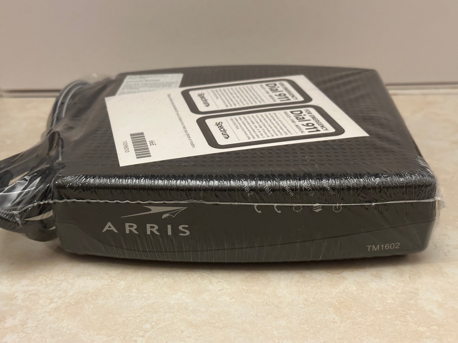 BRAND NEW ARRIS Touchstone TM1602A DOCSIS 3.0 telephony cable modem
