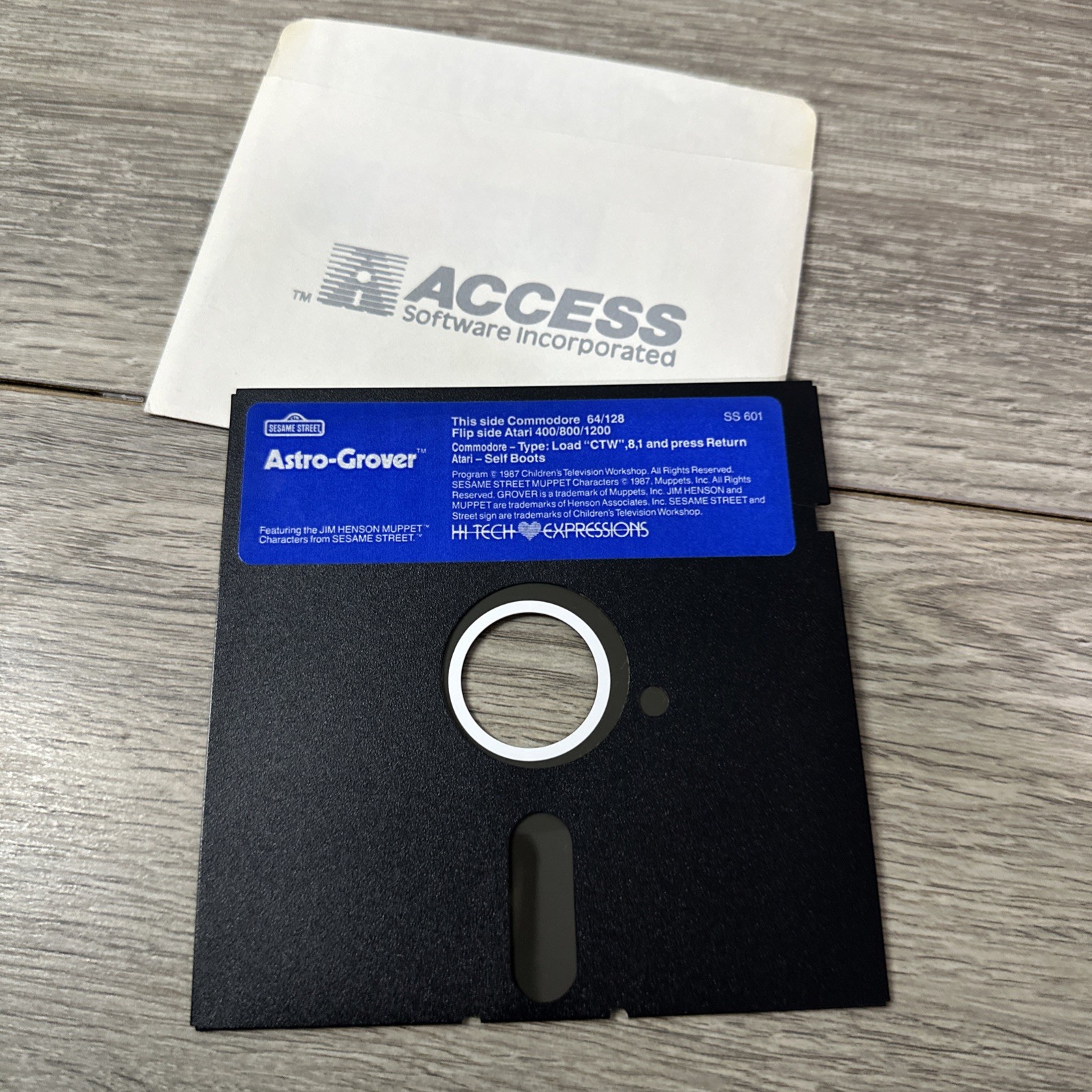 Sesame Street Astro-Grover Commodore 64/128 Game on 5.25" disk