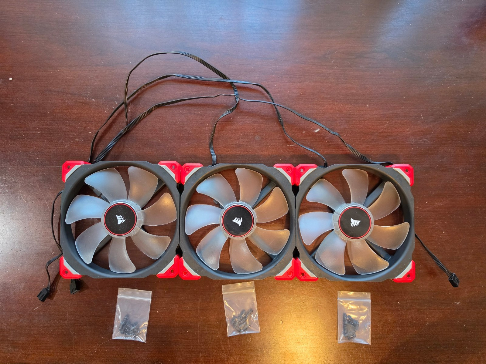 Corsair ML140 PRO LED 140mm Magnetic Levitation LED Fan RED CO-9050047-WW 3 Fans