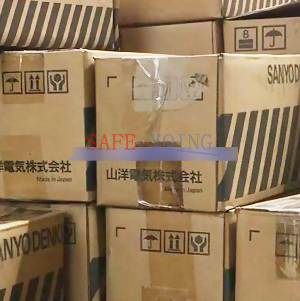 1PCS NEW SANYO DENKI Servo Motor Q1AA07075DXS7D FedEx or DHL