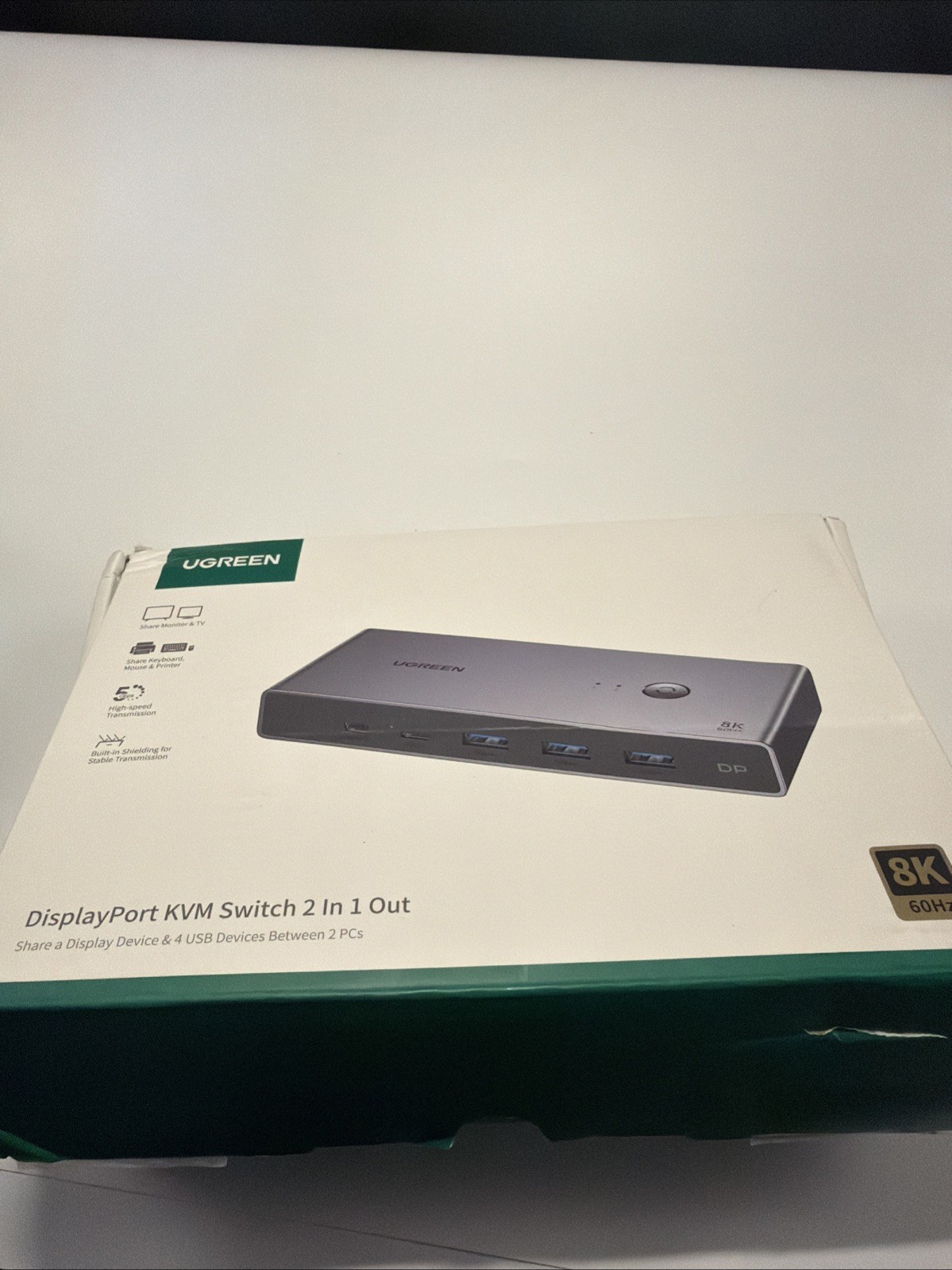 UGREEN DISPLAYPORT KVM SWITCH 2 IN 1 OUT DP1.4 with 4 USB 3.0 Ports TV PC 8K