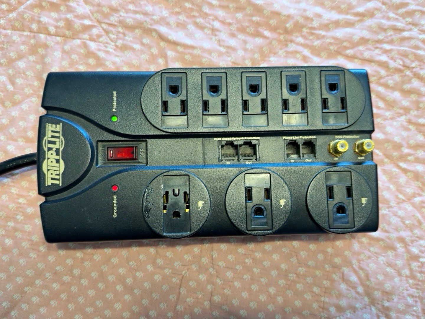 Tripp Lite TLP810NET Surge Protector 8 Outlet Power Strip Ethernet Coax 330V