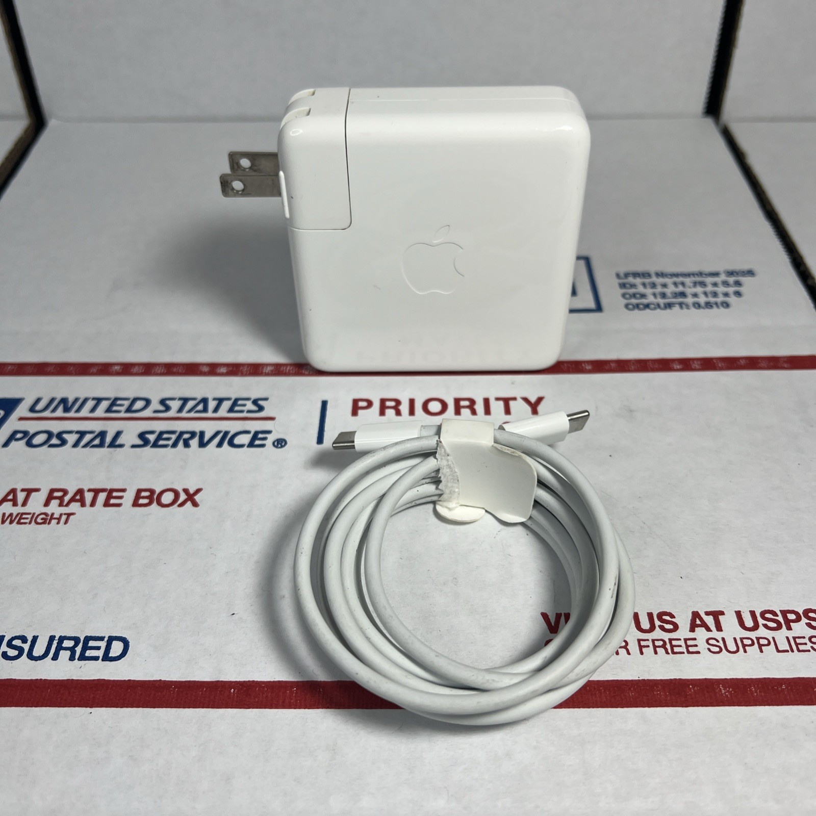 Genuine APPLE A1719 87W USB-C Power Adapter Charger + Cable -SAME DAY - WARRANTY