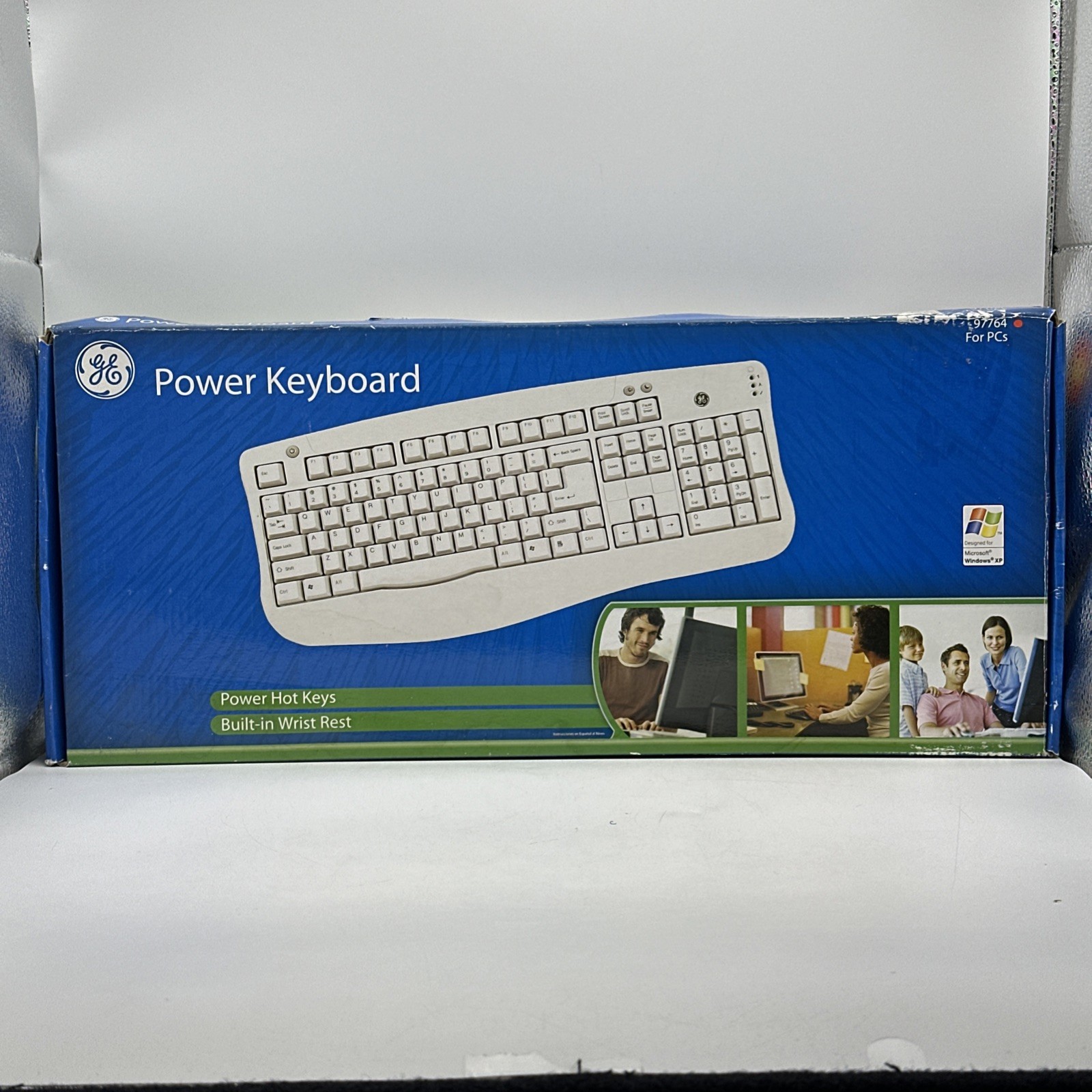 Vintage GE HO97764 PS2 Power Keyboard Windows XP Era W/ Num Pad White NEW NOS