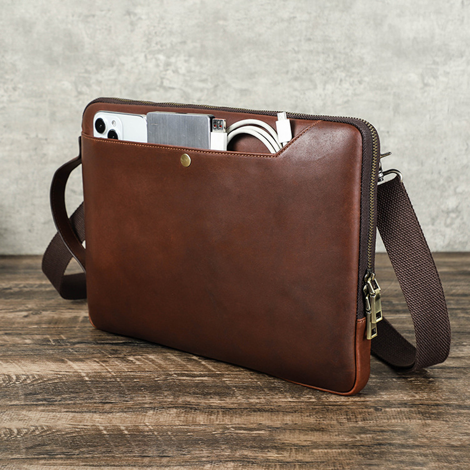 For MacBook Pro 14.2 Inch Genuine Leather Shoulder Bag Crossbody Laptop Bag