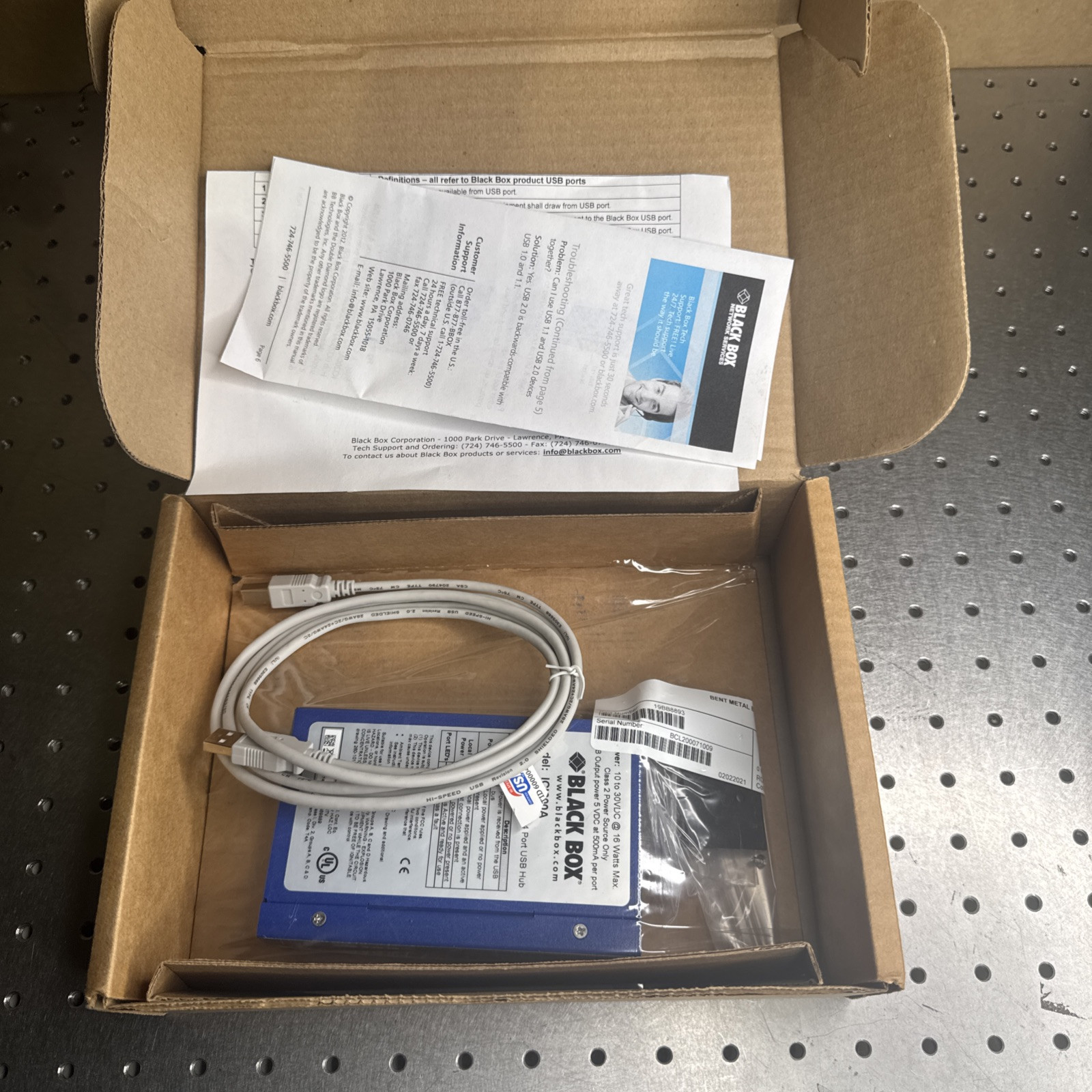 Black Box Network - ICI200A - Black Box Industrial USB 2.0 Hub - 4-Port - New -