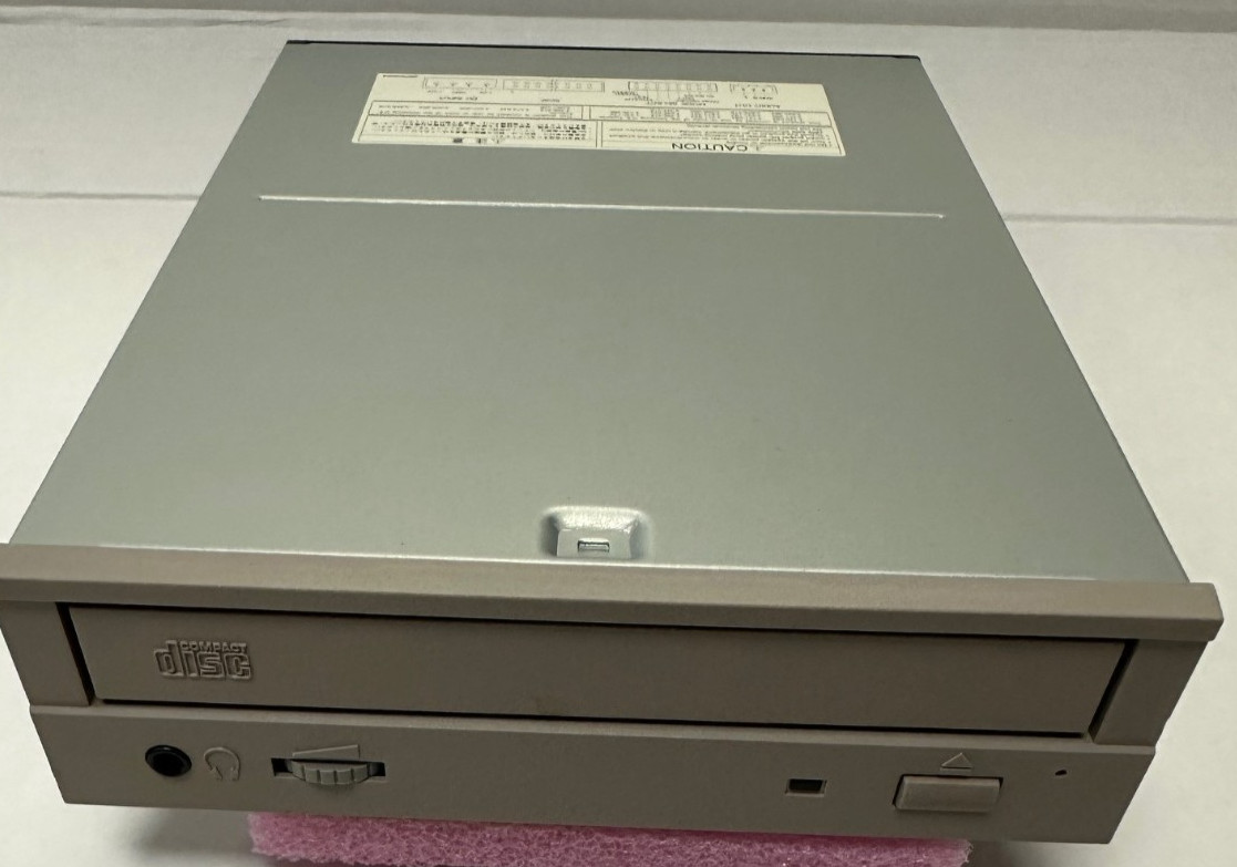 NOS Toshiba CD-ROM Drive Model XM-5701B