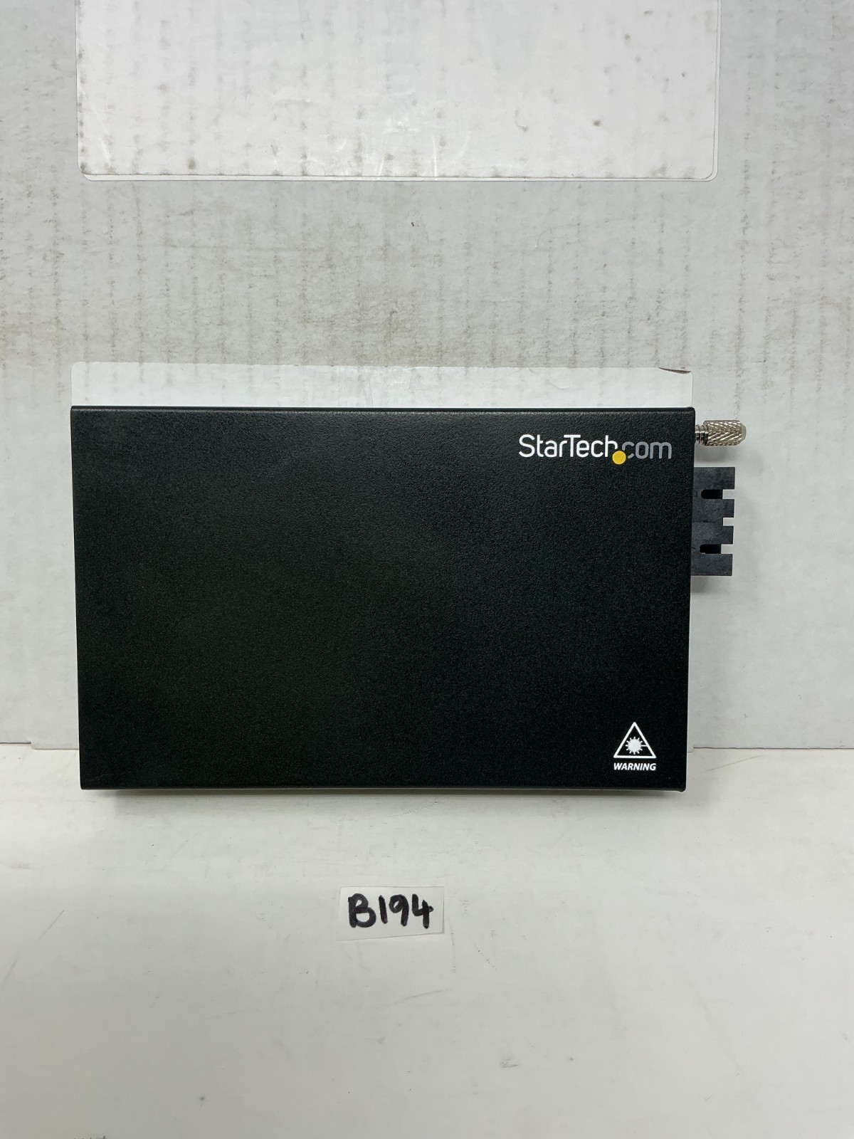 STARTECH ET91000SM402 ETHERNET TO SINGLE MODE SC FIBER MEDIA CONVERTER (b194)