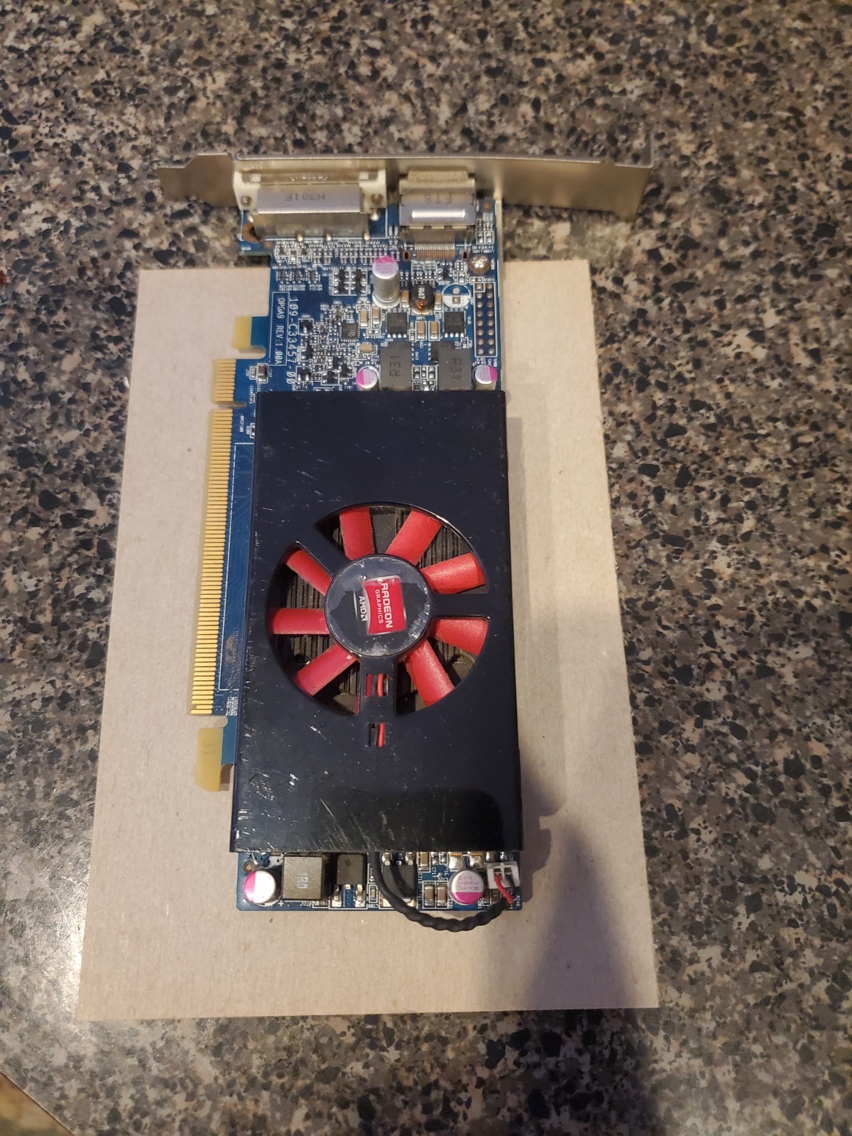 AMD ATI Radeon HD 7570 1 GB DDR3 PCI Express x16 Desktop Video Card