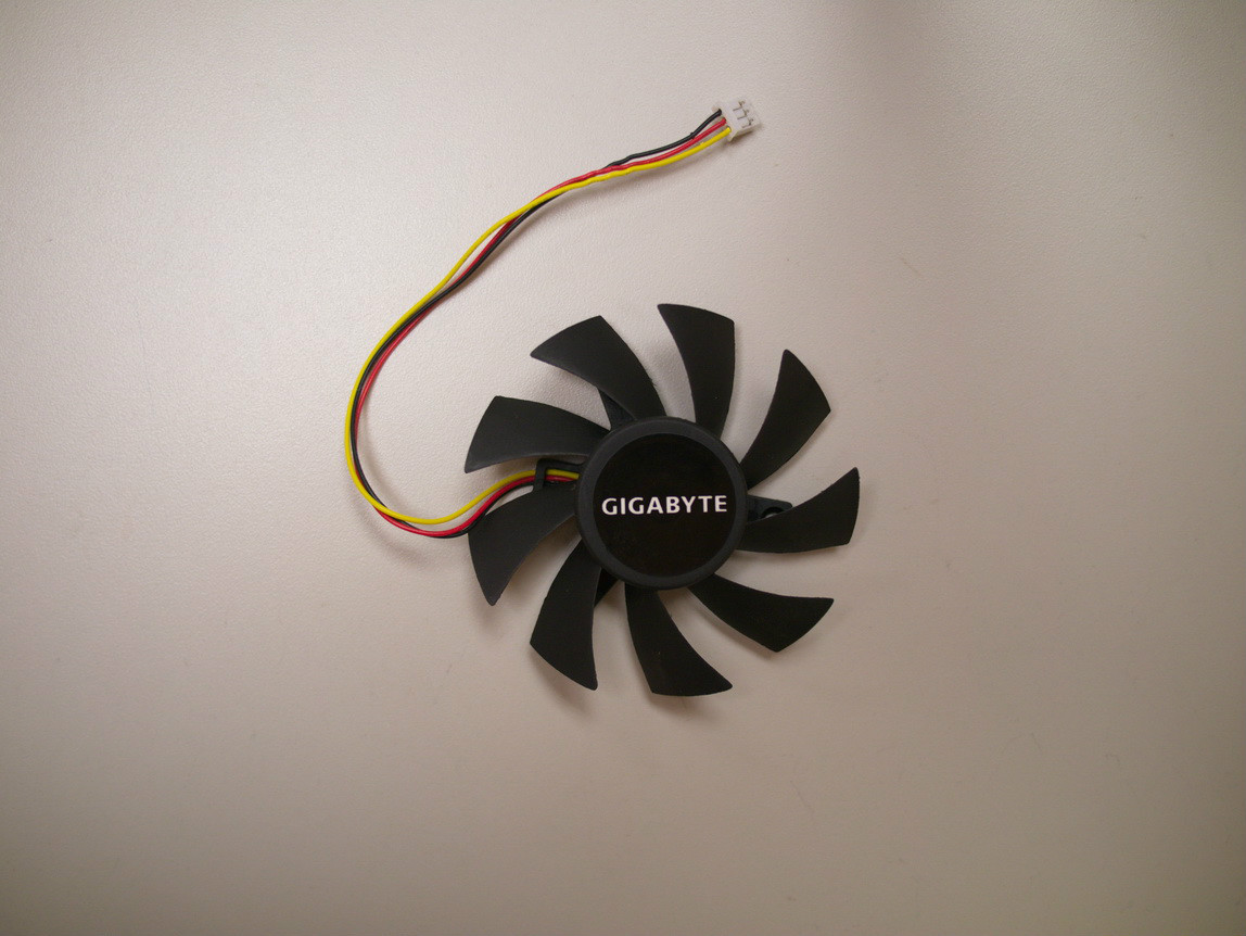 75mm 3 Pin VGA Fan Ati Nvidia Gigabyte Video Card Everflow T128015SH from USA
