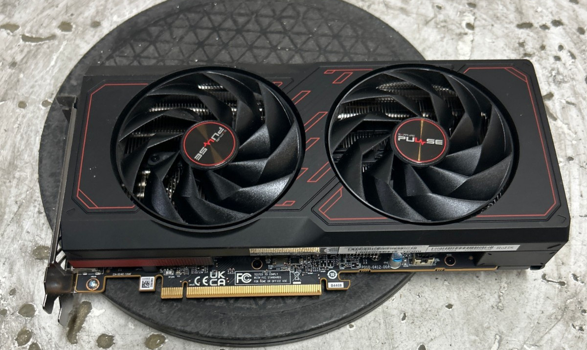 SAPPHIRE PULSE AMD Radeon RX 7600 XT Gaming OC 16GB PN:S88-1E482-100SA