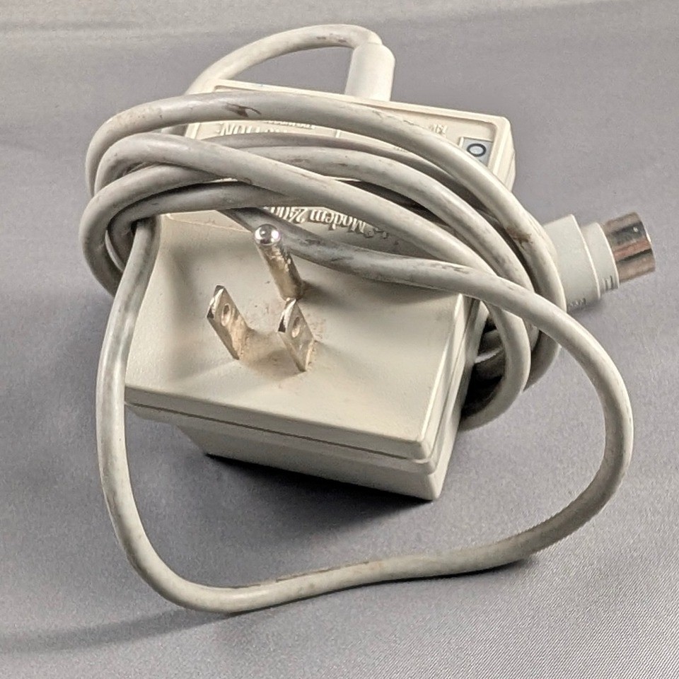 Vintage Apple Modem 2400 G5433 AC Adapter Power Supply 590-0608-A Untested
