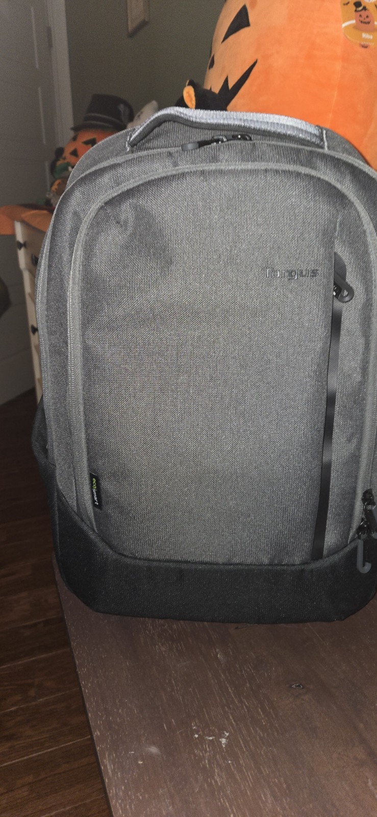 Targus Cypress Eco Hero Notebook Backpack Carry on, Carrying case, laptop bag. 