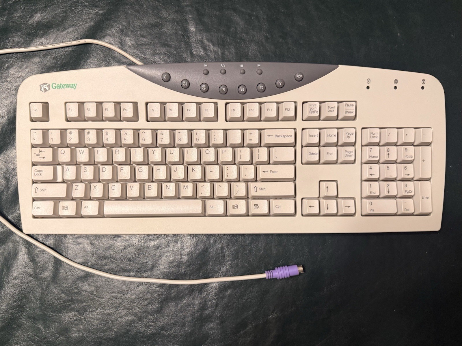 Vintage Gateway Model SK-9920 Desktop Computer Keyboard Untested