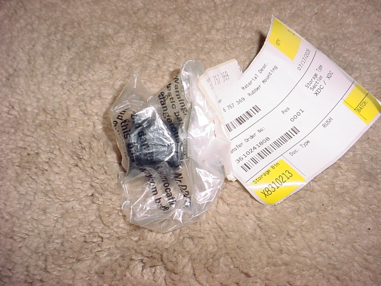 MINI COOPER R 50 ENGINE MOUNT OEM SEALED PACKAGE