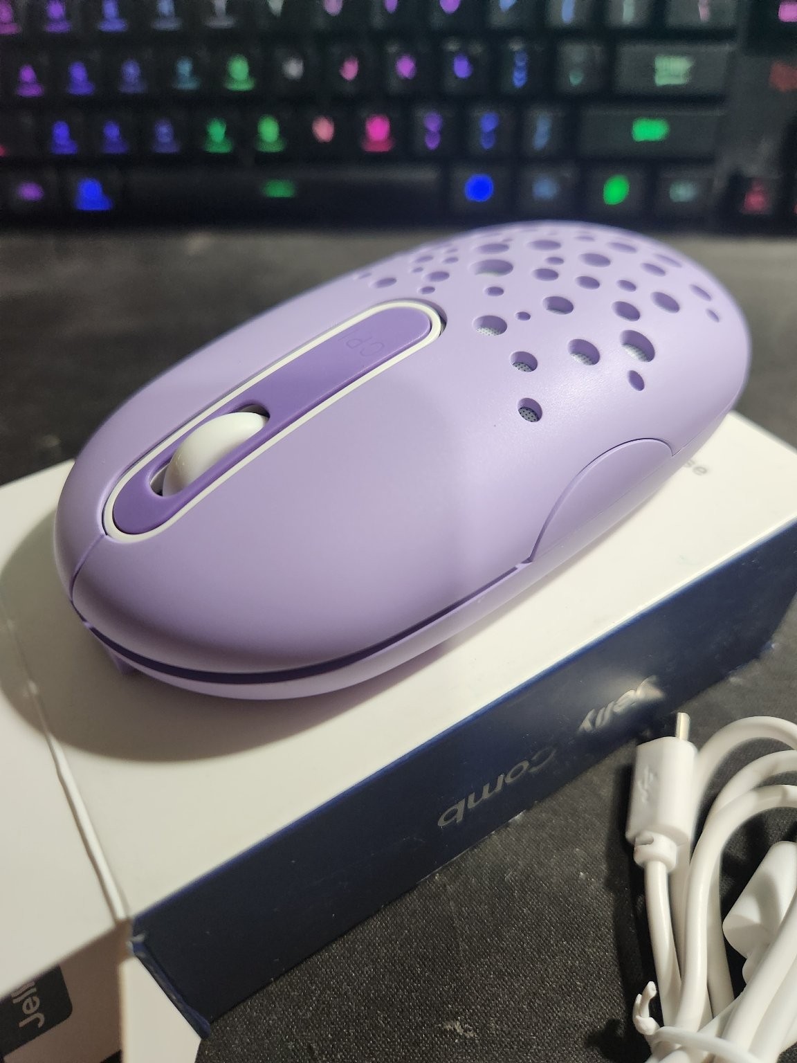 Jelly Comb IWG-DDS01 Wireless Mouse LED Backlit Purple USB 2.4G New