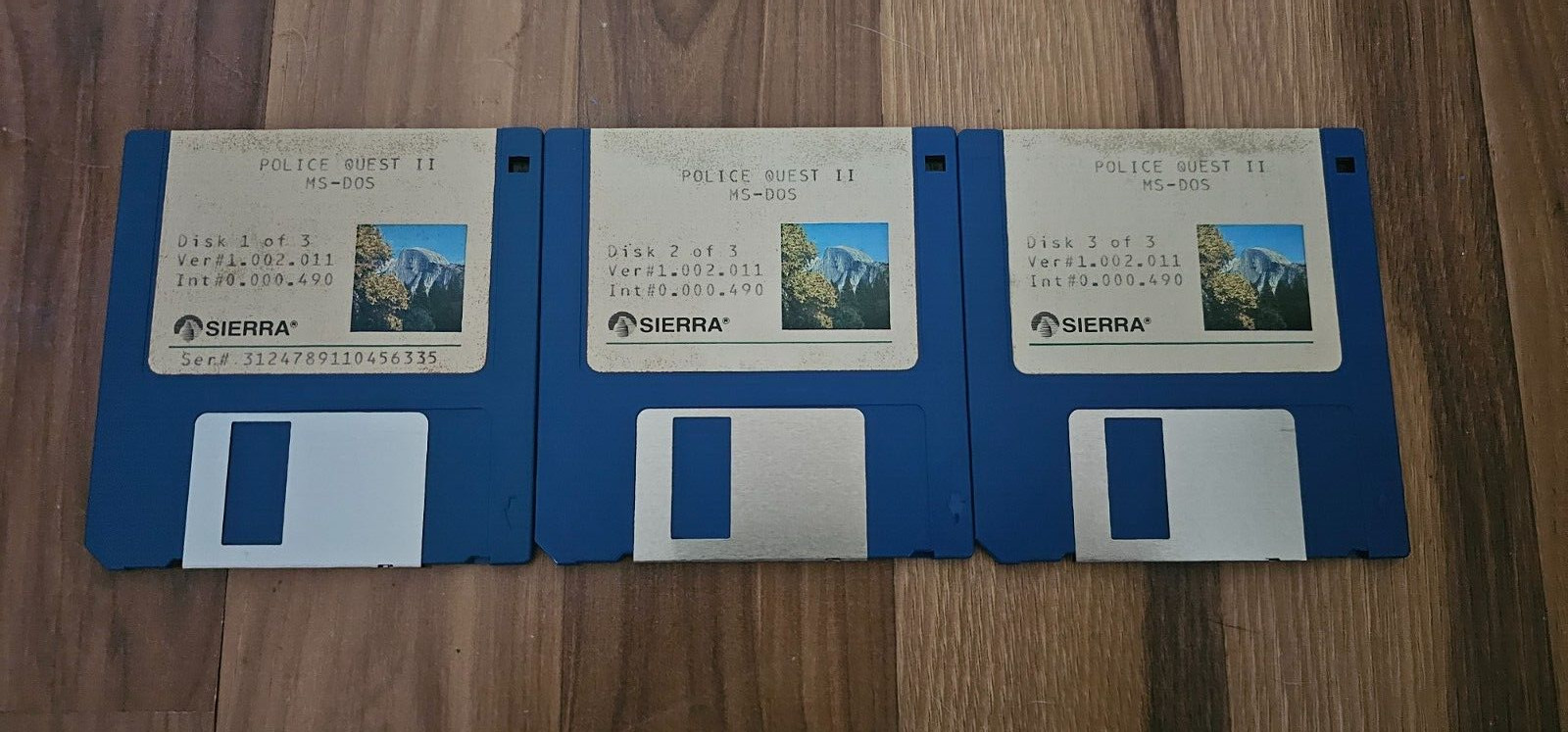 Vintage Sierra POLICE QUEST II 3.5" Floppy Disk Set Full Computer MS-DOS Game
