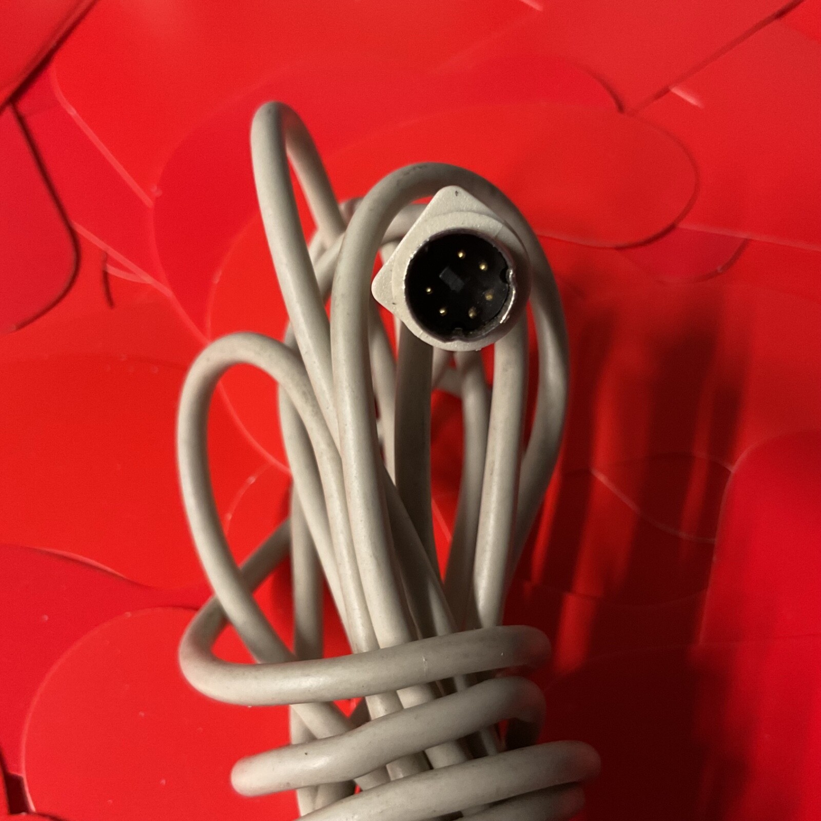 Generic 6'  6 Ft Long  Video Cards S-VIDEO Cable Camera Cable white  6-Pin