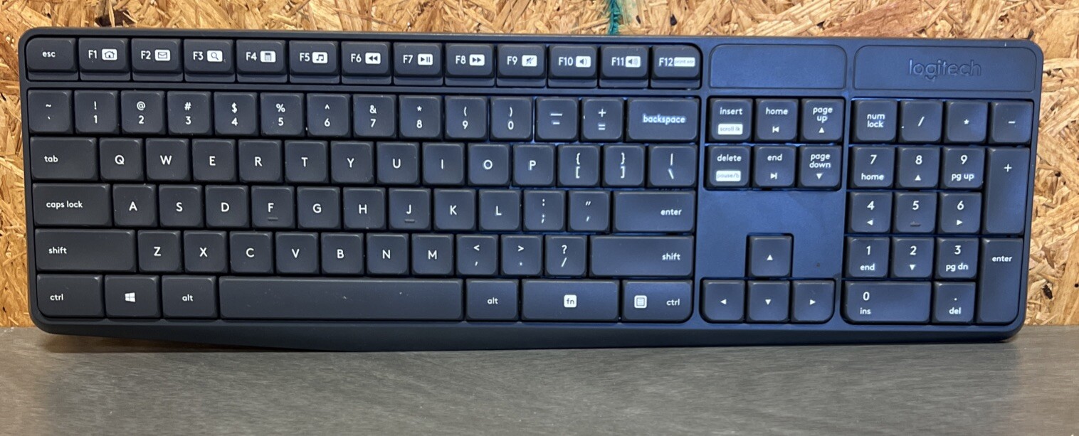 Logitech K235