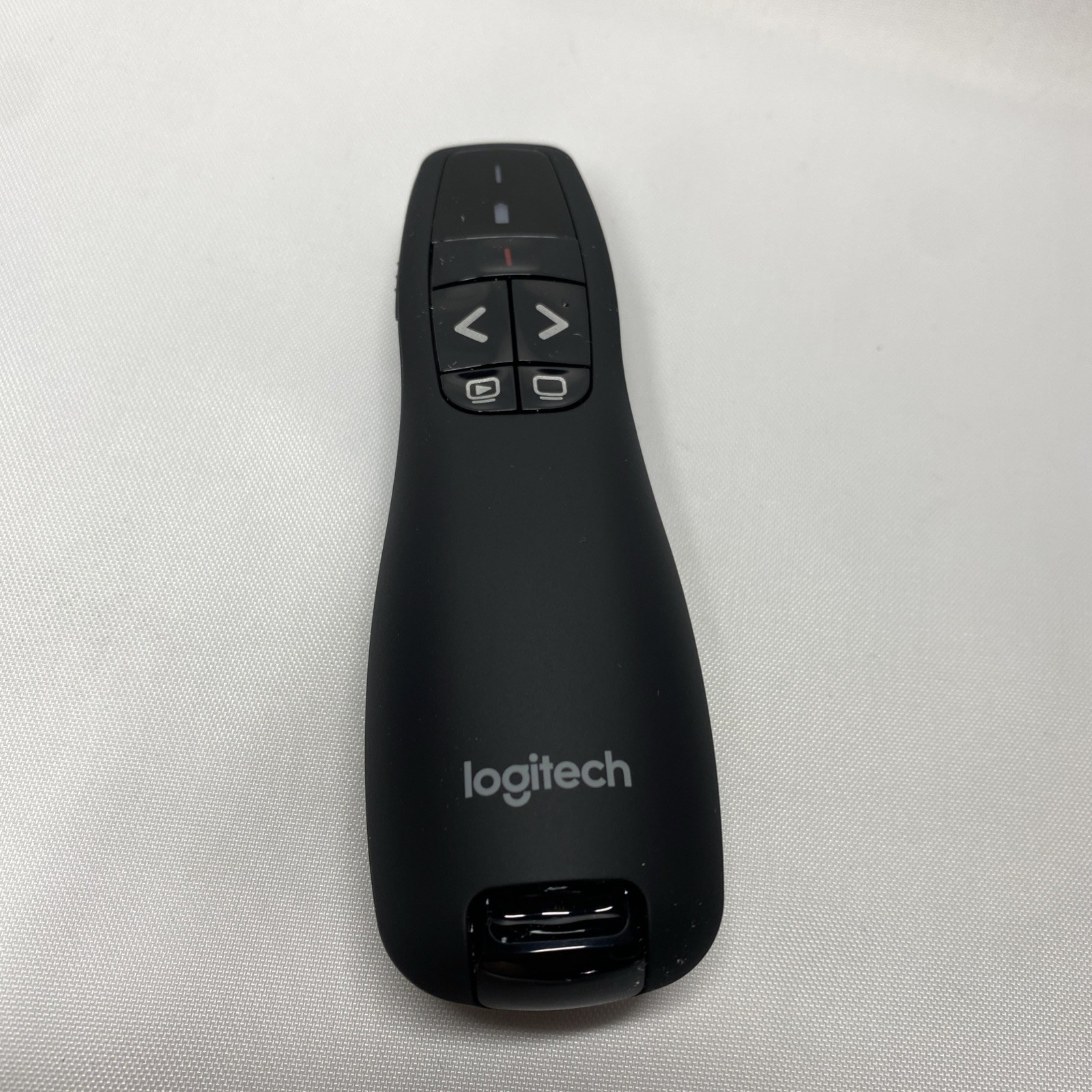 Logitech Wireless Presenter R400 USB PowerPoint Clicker Red Laser Pointer Remote