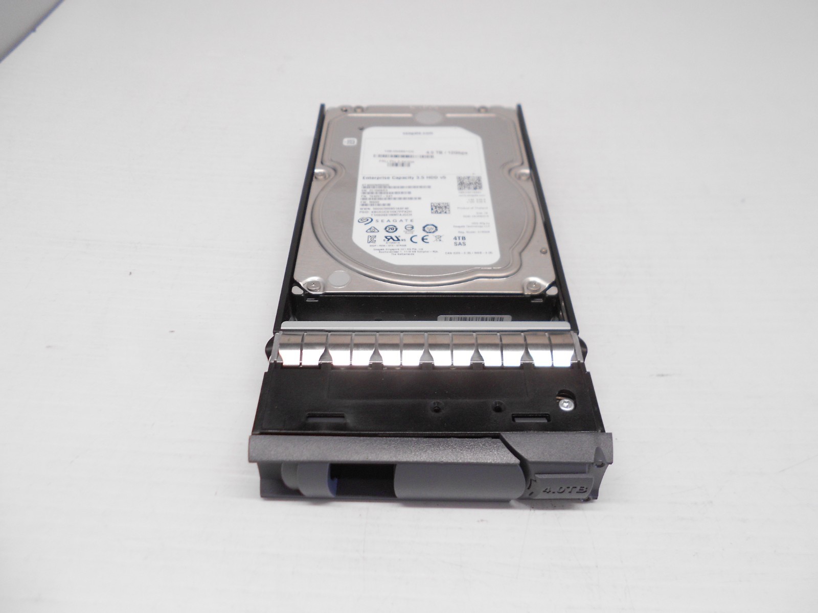 NetApp 4TB 12Gbs 3.5" SAS Hard Drive e-x4103a 108-00486 E2812 E-X4103A-0E