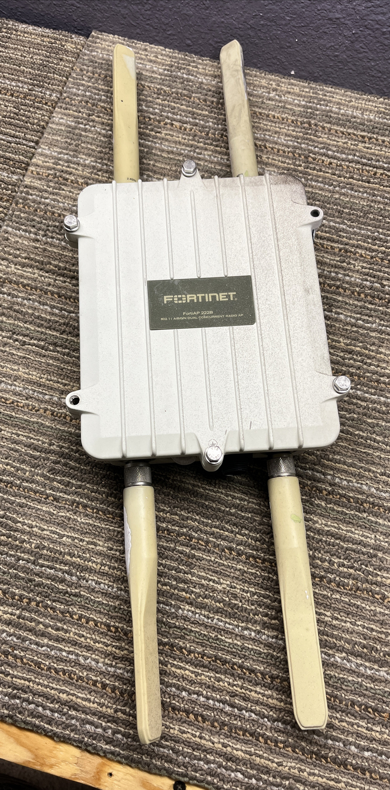 Fortinet Fortiap 222B PoE Secure Wireless Access Point FAP-222B-A 3434